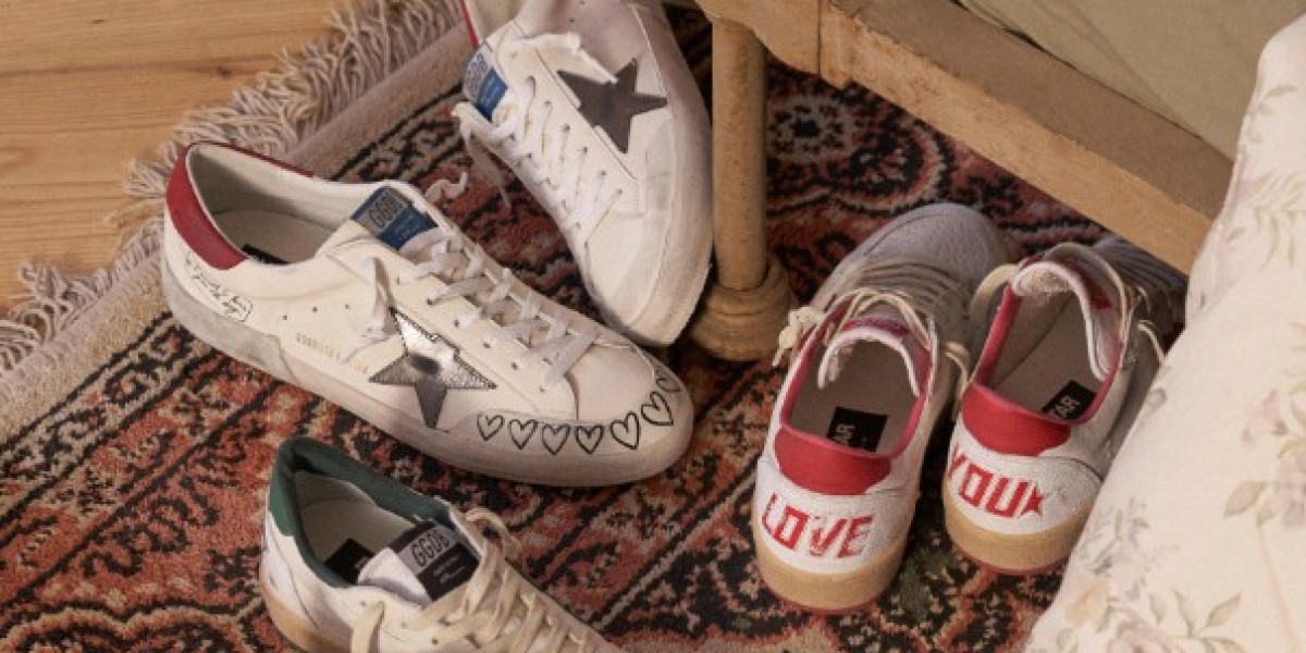 Golden Goose Francy Sneakers was living in a haunted house