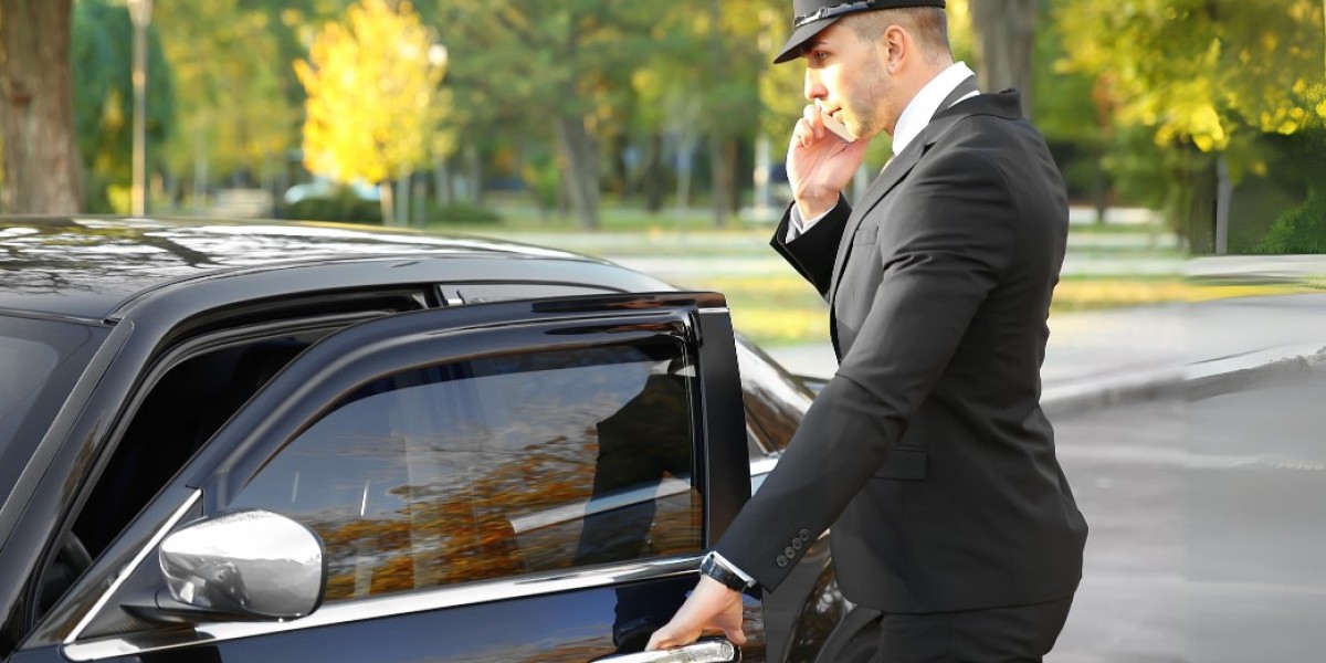 Experience Melbourne in Chauffeur Comfort