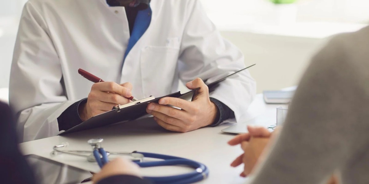 When to Consult a Urologist in Dubai: Key Signs and Symptoms